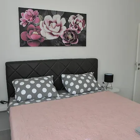 Laura Apartament Zadar