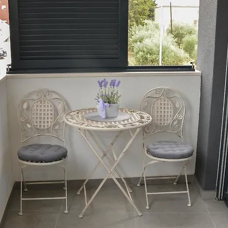 Apartament Laura *